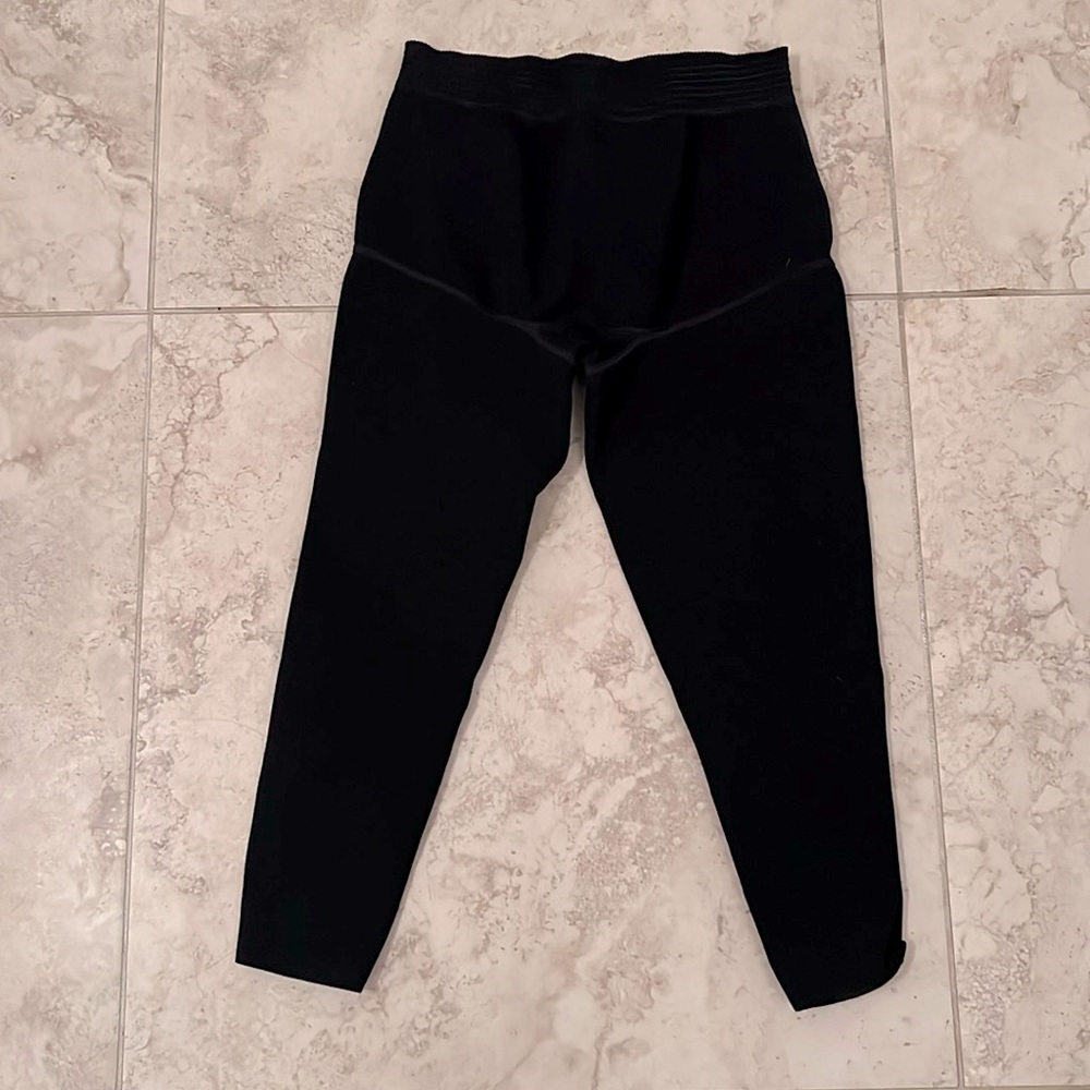 Judo compression capri leggings